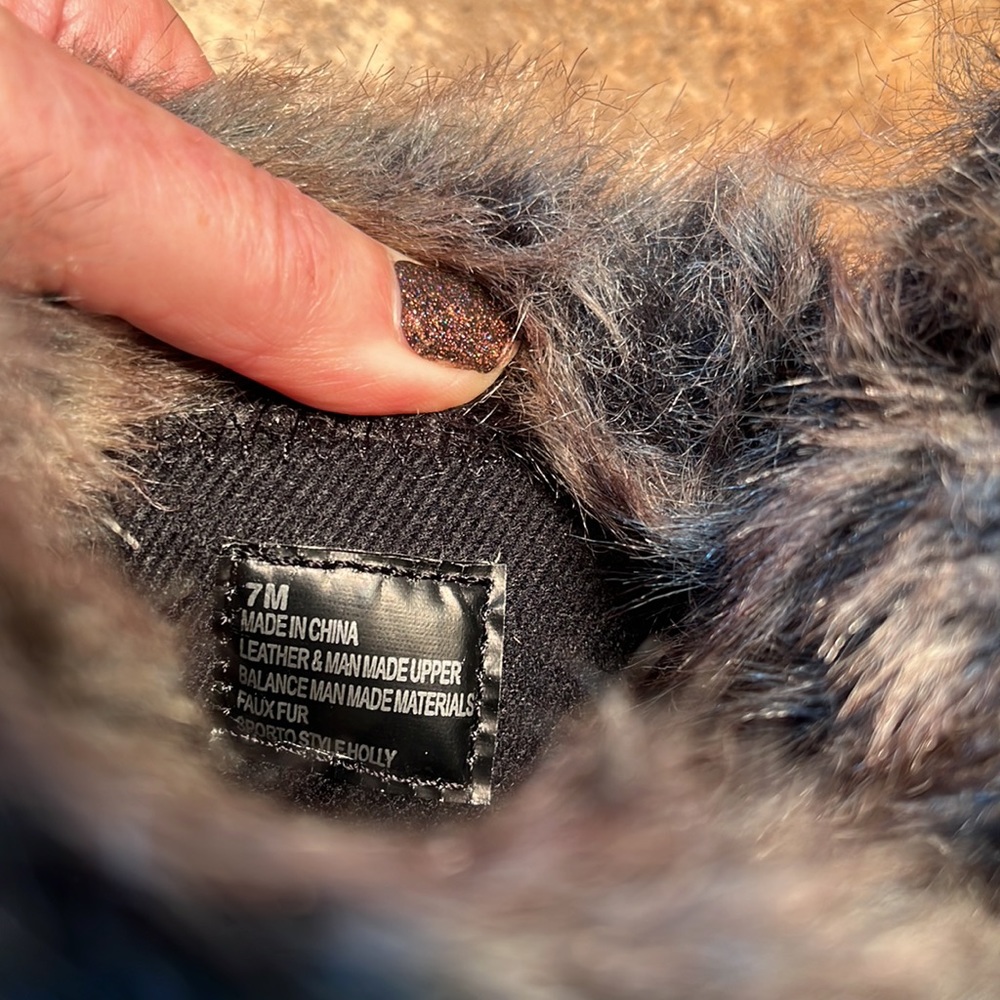NWOT Sporto Faux Fur & Suede Booties - Picture 8 of 8